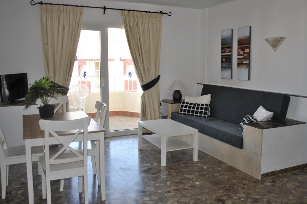 Carihuela Park Palace - Cocasa Apartment ตอร์เรโมลิโนส ภายนอก รูปภาพ