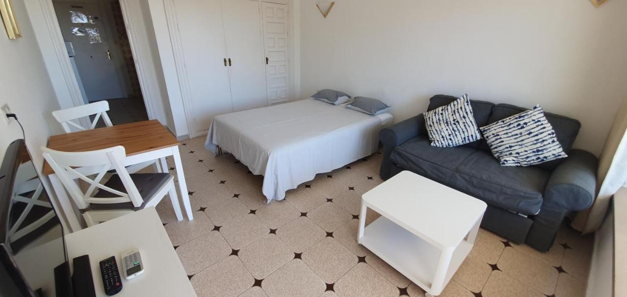 Carihuela Park Palace - Cocasa Apartment ตอร์เรโมลิโนส ภายนอก รูปภาพ